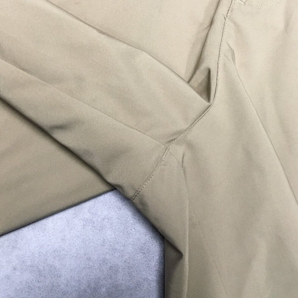 Adidas Mens ClimaLite Shorts size 42 Light Brown Tan Flat Front Lightweight Poly - Picture 12 of 13